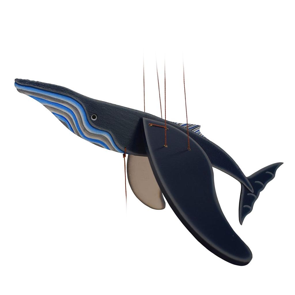 Mobile baleine en bois, commerce équitable