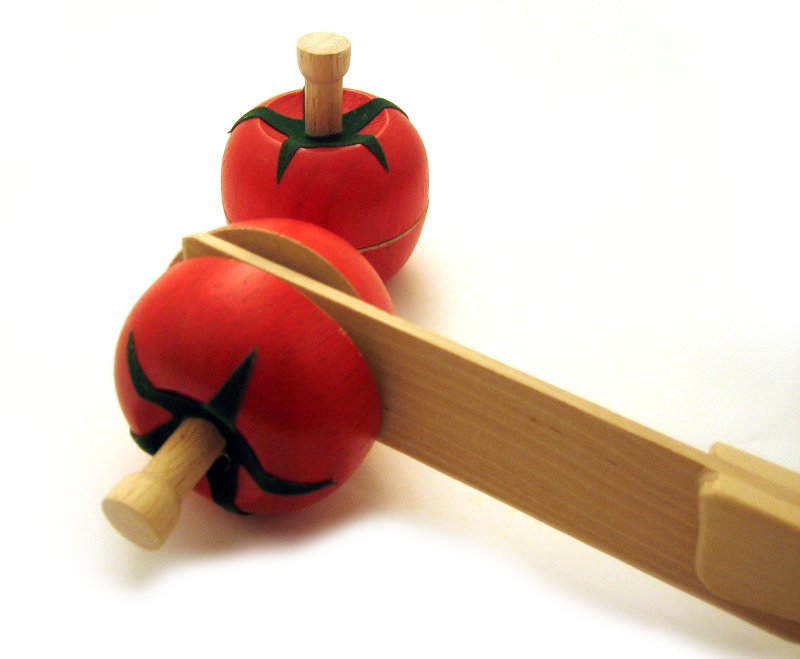 Tomates à découper de dinette en bois